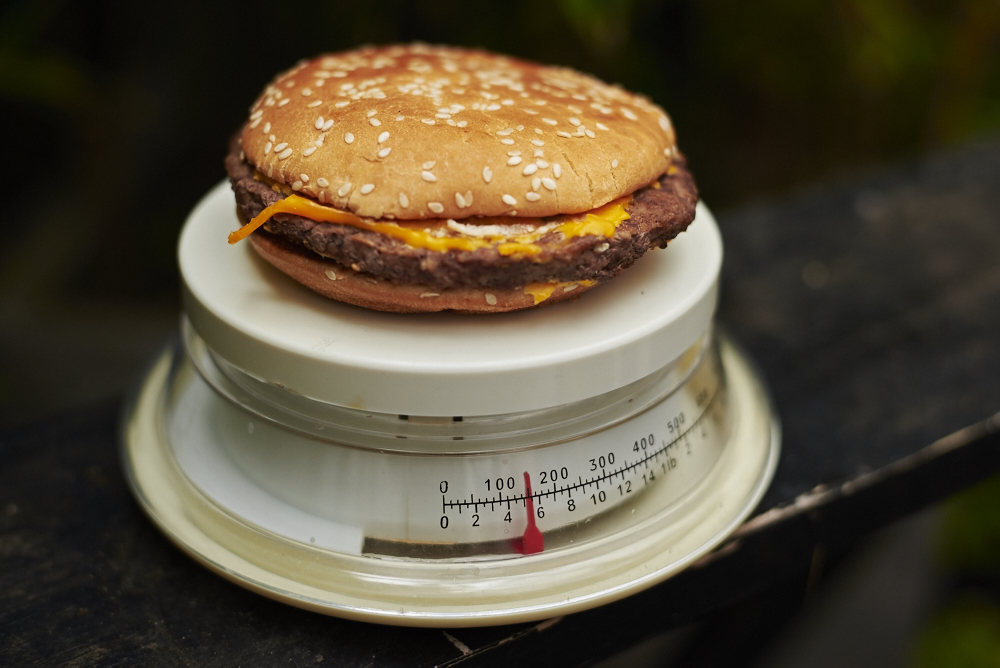 Cuánto pesa la carne de una hamburguesa de McDonald's
